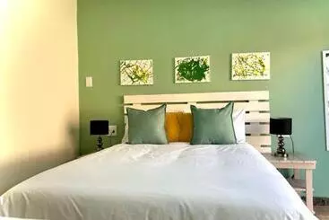 Majatalo Protea Guesthouse