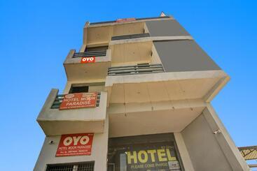 Flagship Hotel Moon Paradise Inn