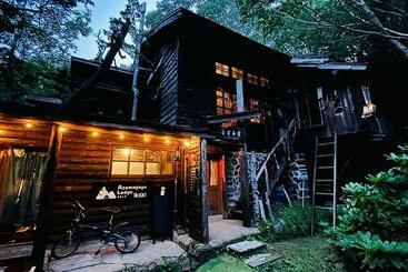 Alberg Azumagoya Lodge 吾妻小舎