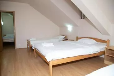 ペンション Motel Imperija