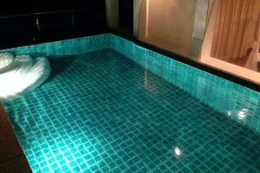 فندق The Idol Boutique Resort & Villa