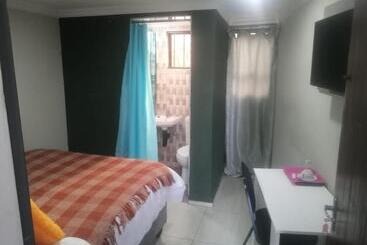 Pension Munach Guest Lodge