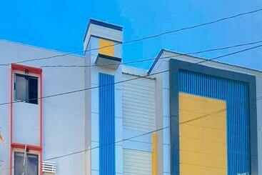 Reddoorz @ Guest Hotel Passi City Iloilo