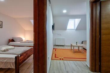 مُتل Prenoćište Braća Sekulići