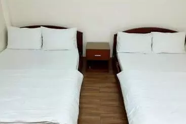 Hotel Que Huong Coconut