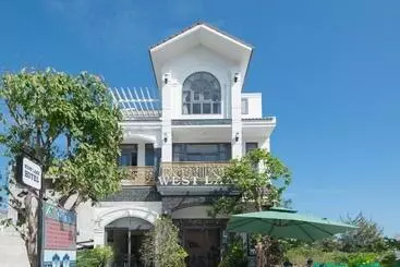 هتل آپارتمان West Lake Hotel   Near Bai Dai Beach