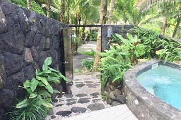 Seabreeze Resort Samoa – Exclusively For Adults