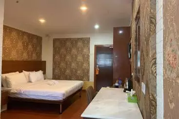 Отель Easy Crystal