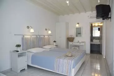 פנסיון Asimina