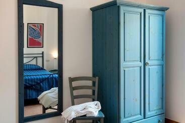 Apartamenty turystyczne Residence Scirocco E Tramontana