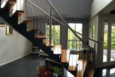 민박 Glenlusk Gardens