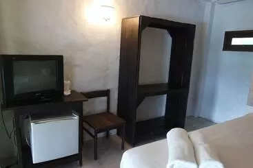 فندق Tamarina Resort Arng Sila