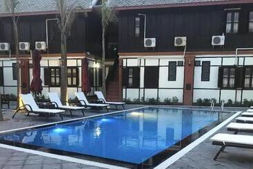 هتل Villa Mahasok