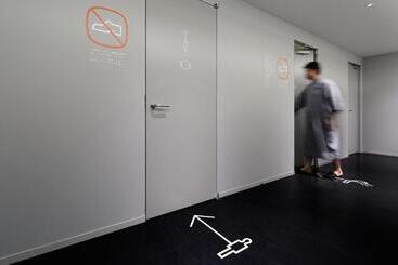 בית מלון כפרי 9h Nine Hours Sendai