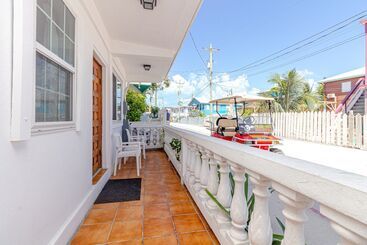 酒店 Blue Tang Inn