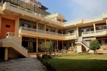 هتل Lake Side