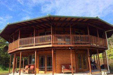 ツーリストアパートメント Hawaiian Hideaway At Akaka Falls