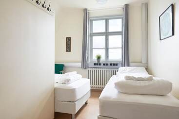 هتل Heradsskolinn Historic Guesthouse