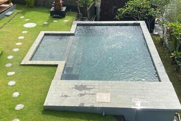 פנסיון Belong Bunter Homestay