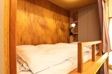 On My Way Taipei Hostel