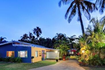 汽车旅馆  Bargara Gardens Boutique Villas