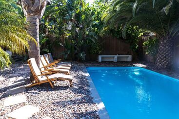 بنسيون Antrim Villa