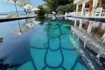 Отель Seri Resort Gili Meno Adults Only
