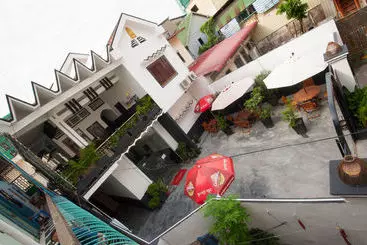 Общежитие Me Mates Villa