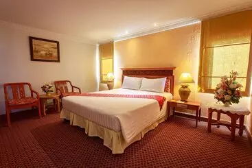 Hatyai Paradise Hotel & Resort