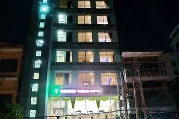 هتل Yadanar Theingi