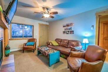 آپارتمانهای توریستها Residences At Old Town By Retreatia