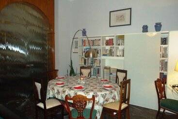 تختخواب و صبحانه Villa Dafne