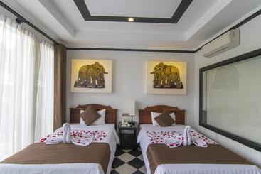 هتل La Da Kiri Boutique