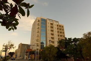 酒店 Peace Island Miyakojima Shiyakusho Tori