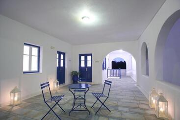 Hôtel Paros Inn