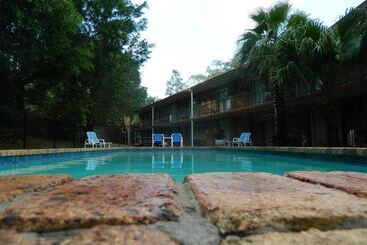 モーテル Coomera Motor Inn