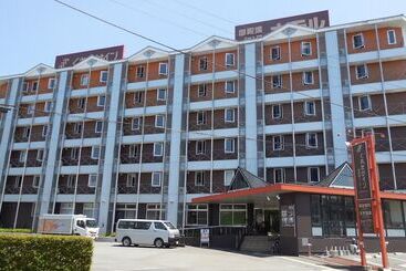 酒店 Kuretake Inn Gotemba Inter Gold Cabin