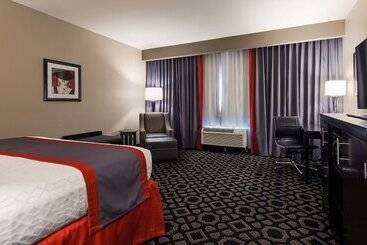 בית מלון כפרי Best Western Plus Laredo Inn & Suites