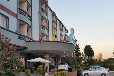 Otel Kiengpiman