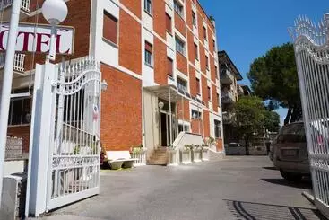 בית מלון כפרי Maximo