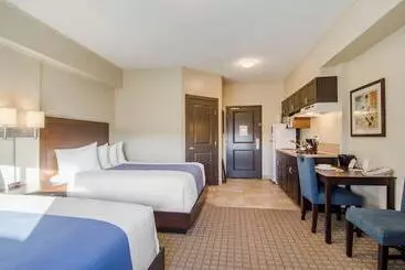 Hotel Kindersley All Suites