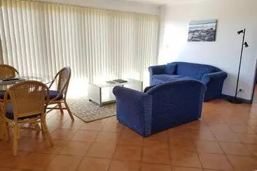 Hotelli White Sands Estate