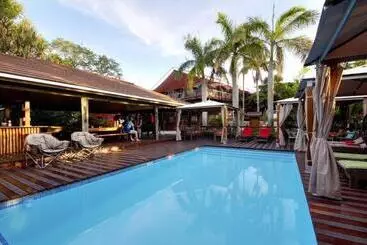 ユースホステル Urban Glamping Tranquil International Backpacking Village