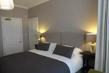 Bed and Breakfast Ogilvy House