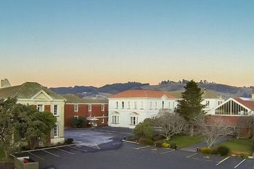 בית מלון כפרי Burns Lodge At Holy Cross Centre