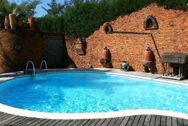 Hotel Some Days Of Silence Resort & Spa