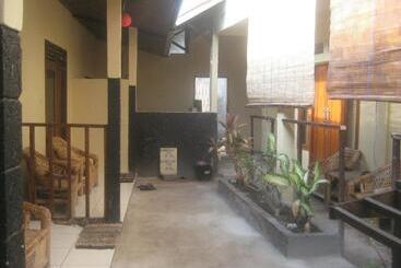 Hotel Syifa Homestay