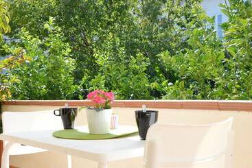 Пансион Sorrento Guest House