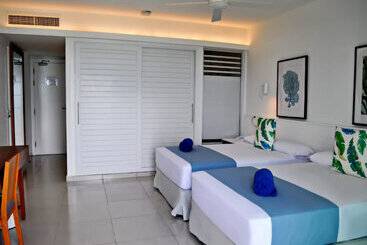 هتل The One Gallery