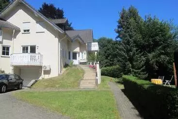 ペンション Gästehaus Am Ahr Radweg